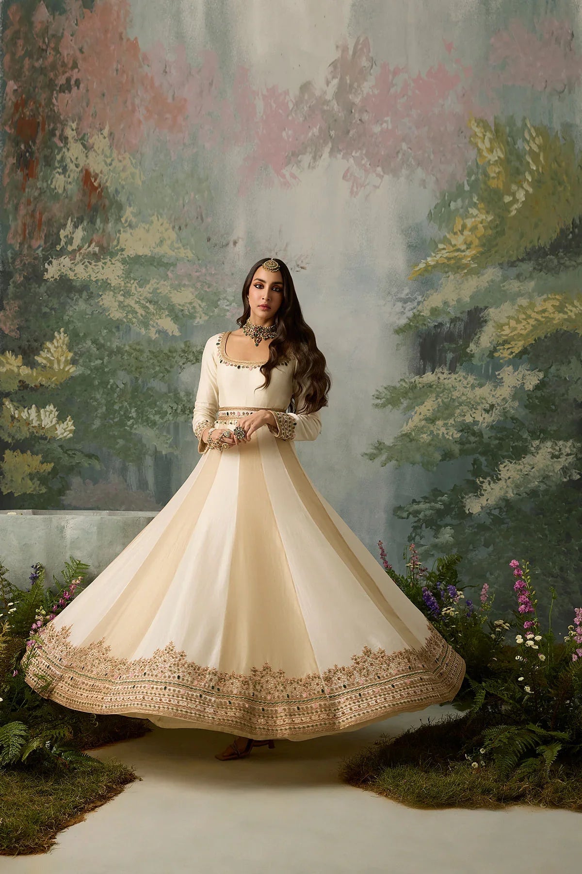MEHRUM | Luxury Formals