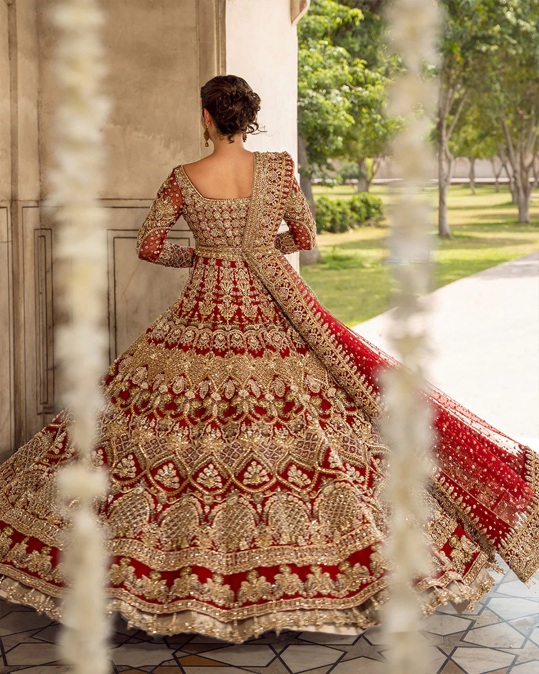 juri-open-gown-back-panels-with-intricate-zari-and-tilla-work-ayra
