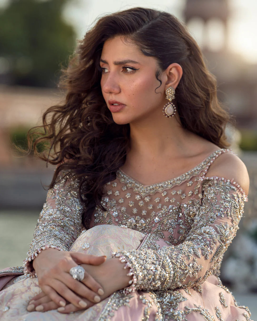 zarmina-exquisite-cold-shoulder-gown-bodice-accentuated-with-handworked-details-ayra