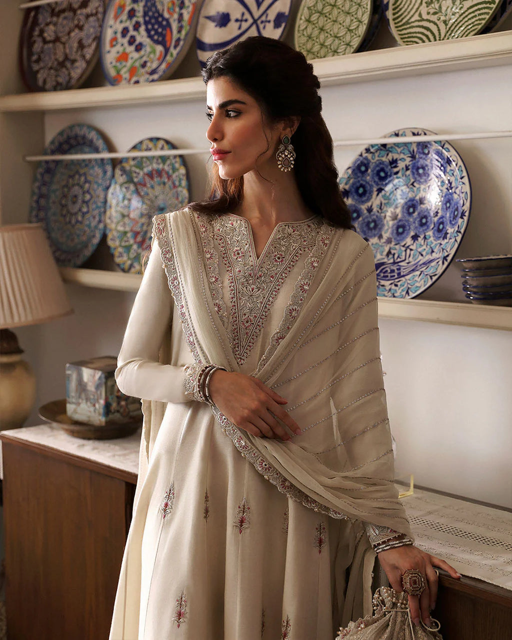 sabina-elegant-hand-embellished-neckline-and-sheer-chiffon-dupatta-drape-ayra