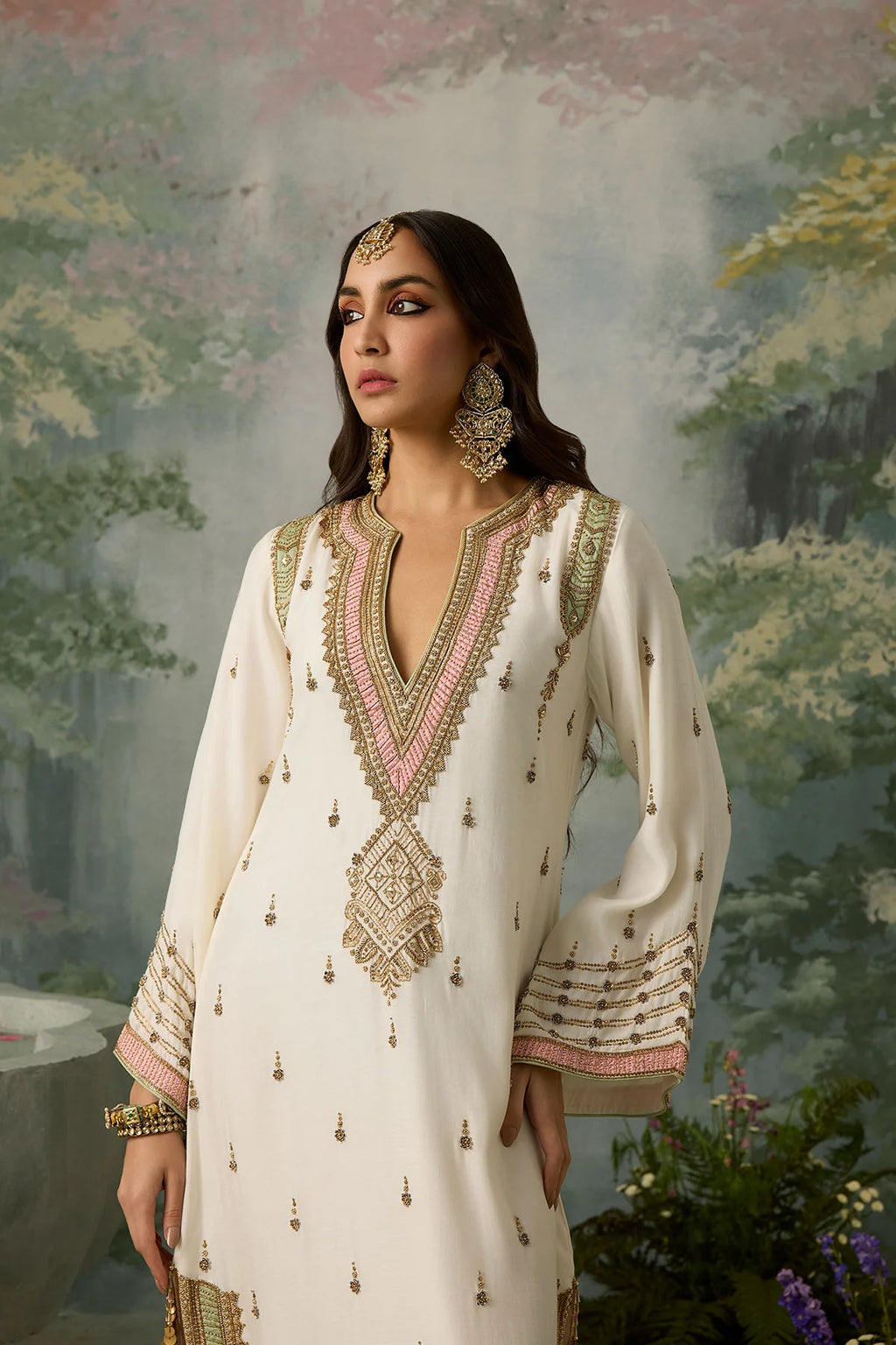 zariyah-regal-mughal-yoke-embroidery-with-pastel-pink-and-green-piping-ayra