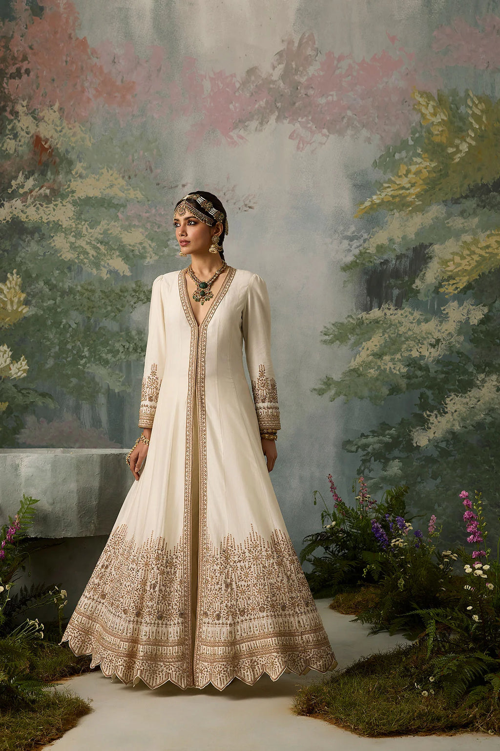 amaya-traditional-open-front-anarkali-gown-showing-dramatic-skirt-volume-ayra
