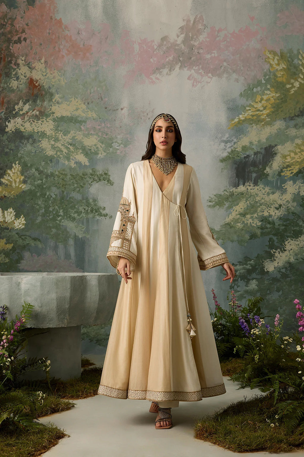 malayka-patched-luxury-silk-muslin-and-chanderi-angrakha-flare-and-silhouette-ayra