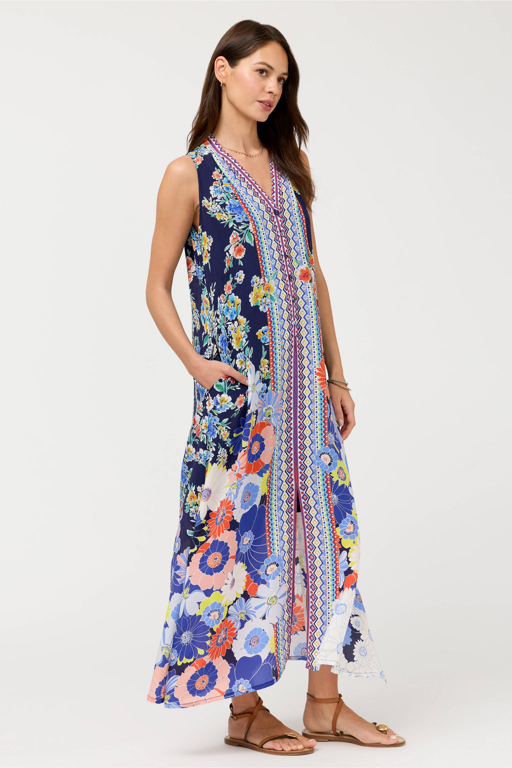 tiana-scarf-luxury-resort-wear-silk-dress-showing-functional-hip-slip-pockets-ayra