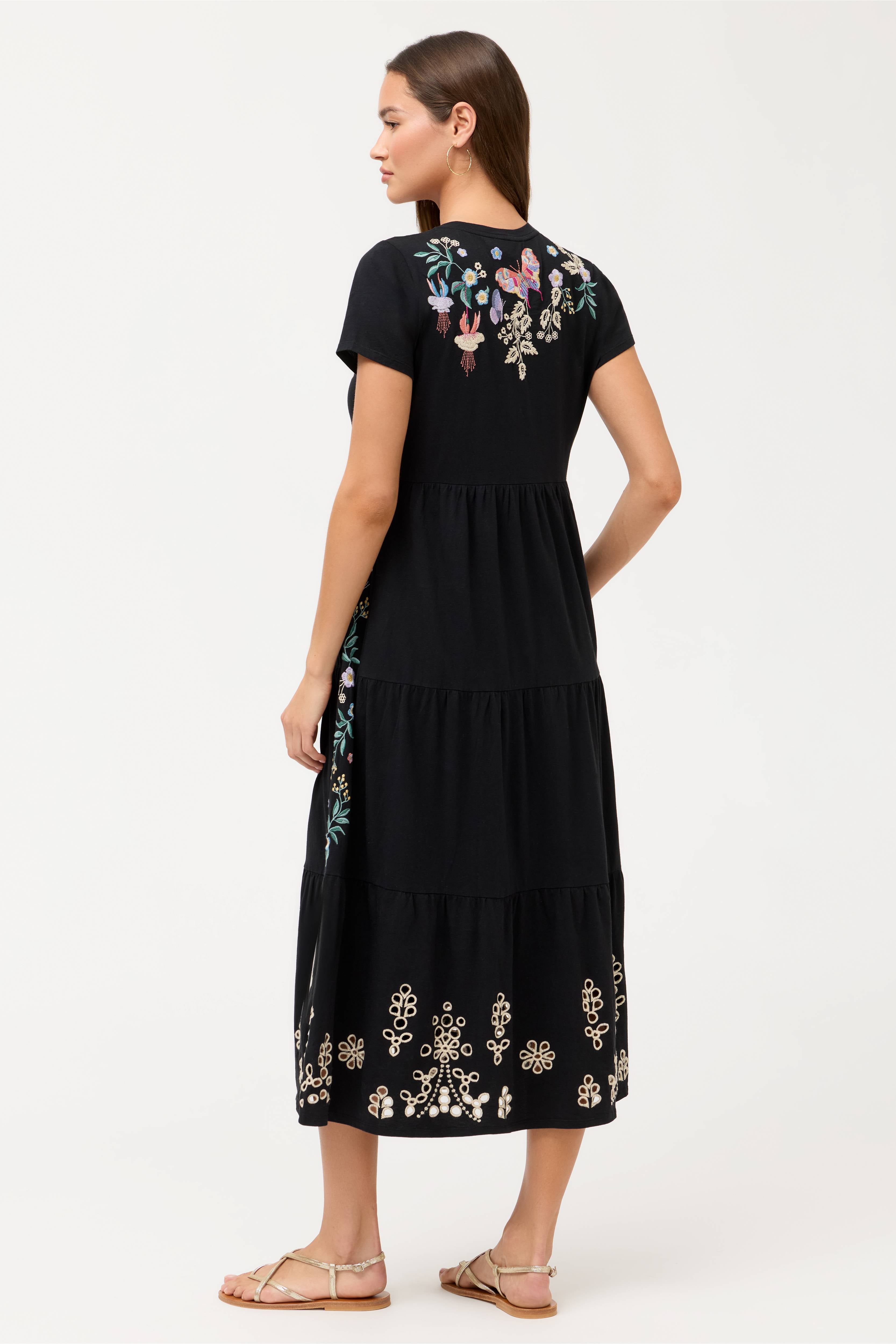 arva-matching-back-shoulder-botanical-embroidery-and-scalloped-eyelet-hem-ayra