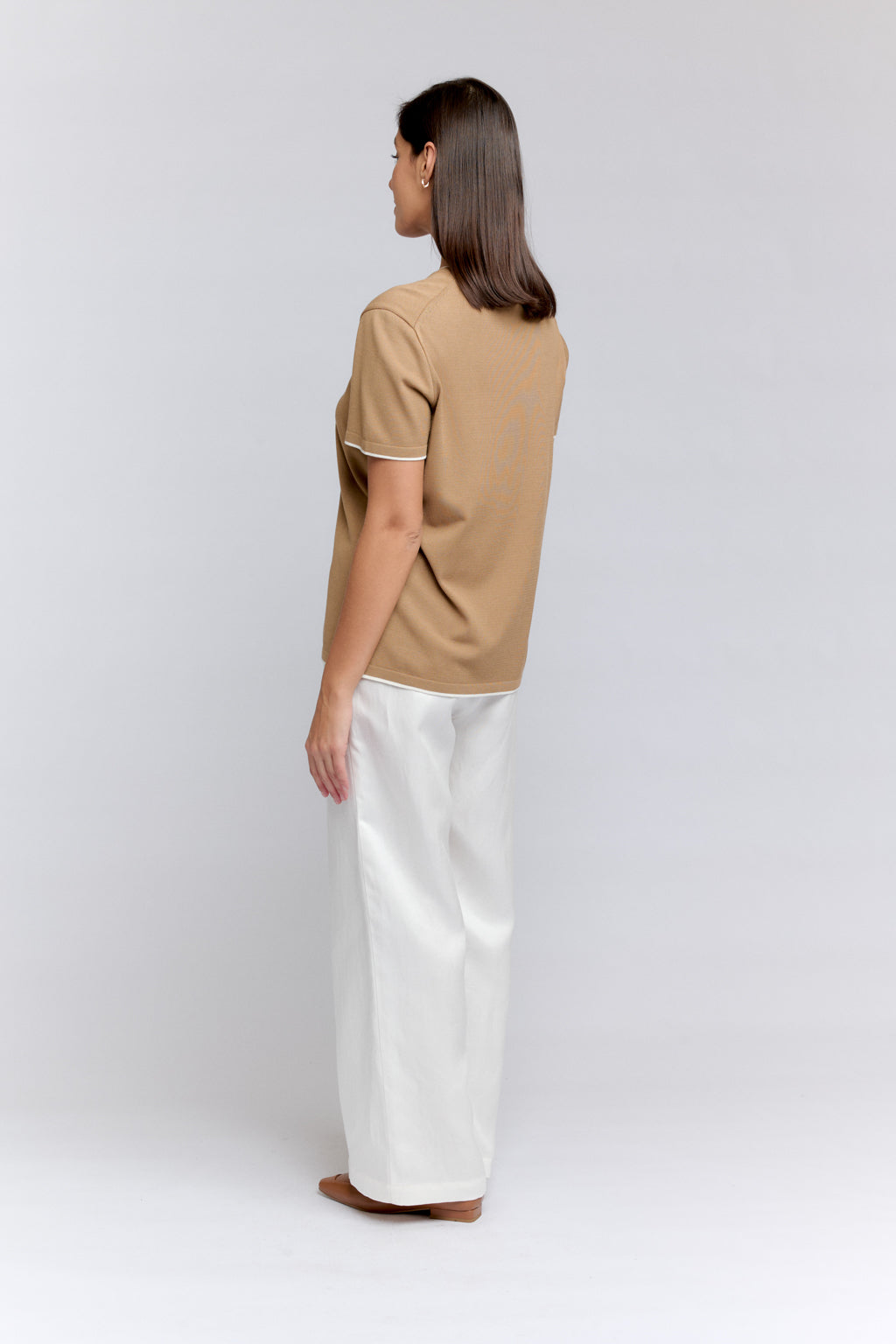 SCULPT | The Dark Beige Linear Short-Sleeve Jumper