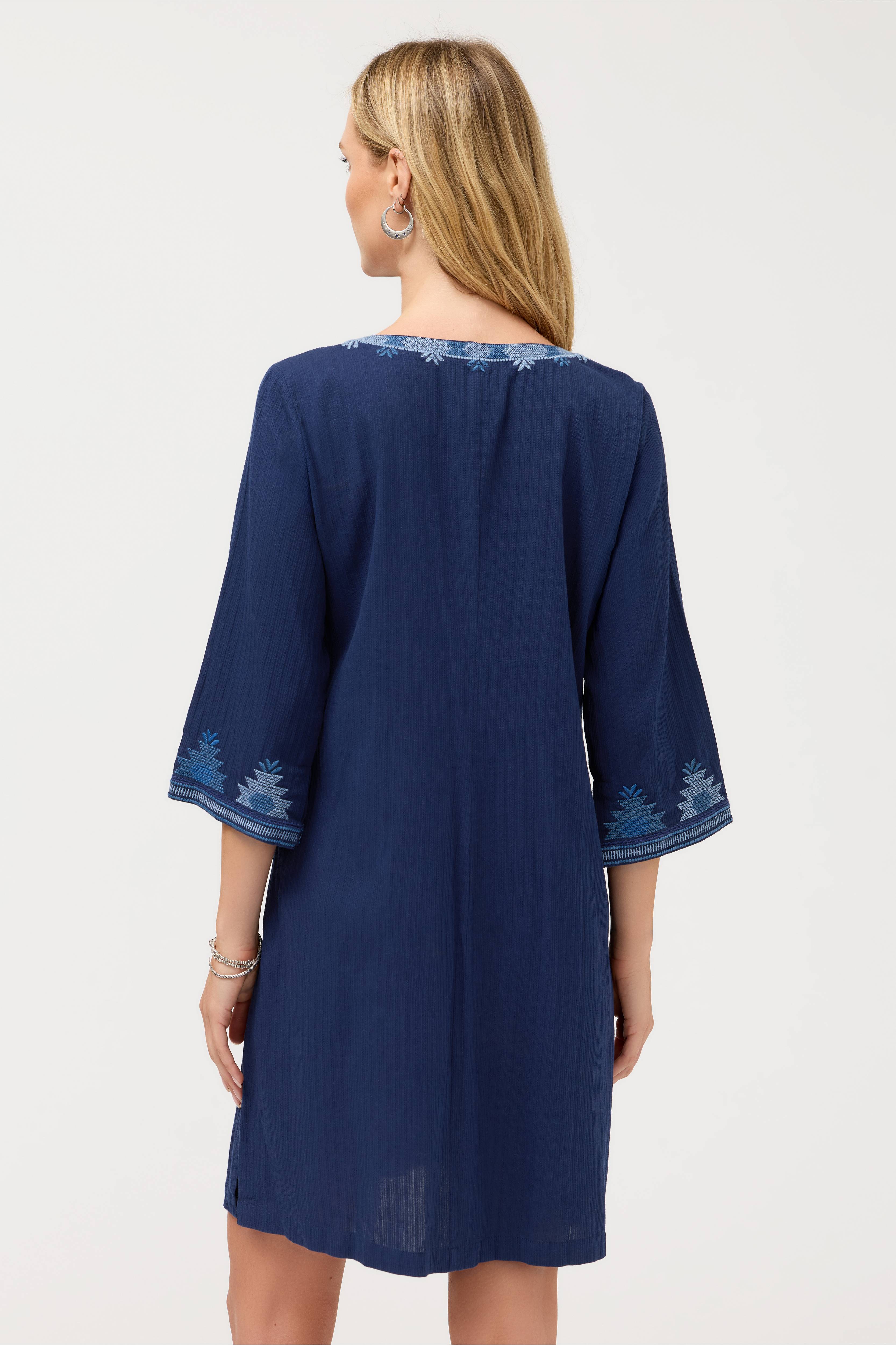solange-minimalist-back-silhouette-with-intricate-embroidered-neckline-border-ayra